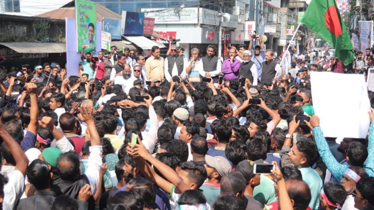 বরিশালবাসীর কাছে ক্ষমা চেয়ে বিদায় নিলেন সাদিক আব্দুল্লাহ 