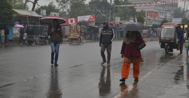 রাত থেকেই ঢাকায় বৃষ্টি, ৮ বিভাগে অব্যাহত থাকতে পারে