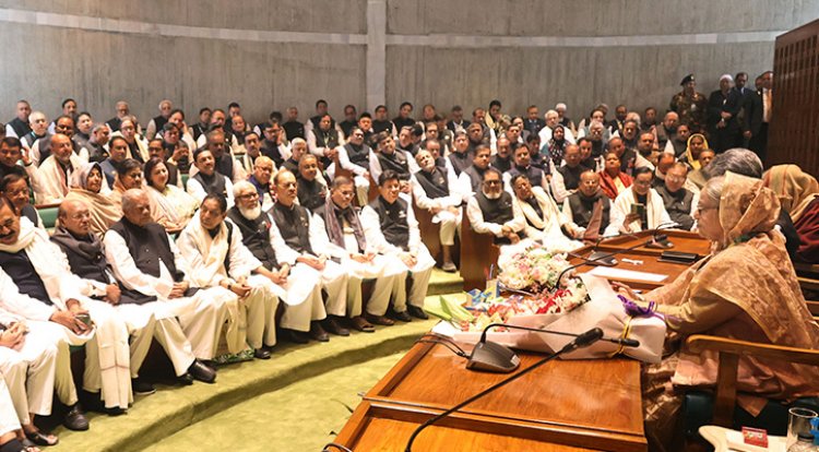 ষড়যন্ত্র এখনো অব্যাহত আছে: শেখ হাসিনা