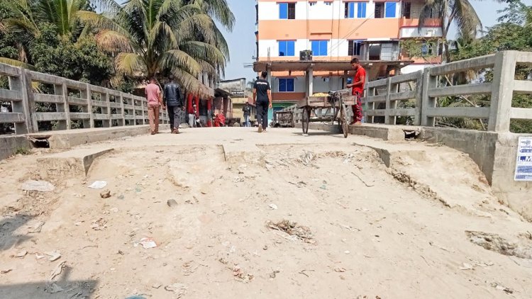 কোনো কাজেই আসছে না দেড় কোটি টাকা ব্যয়ে নির্মিত সেতুটি