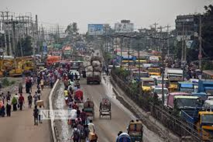 ঢাকার প্রবেশমুখে যানজট, ভেতরের সড়কে স্বস্তি