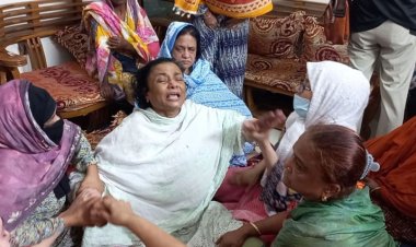 ‘কেউ আমার ছেলেরে আই না দাও, আমার ছেলে আর উড়বে না'