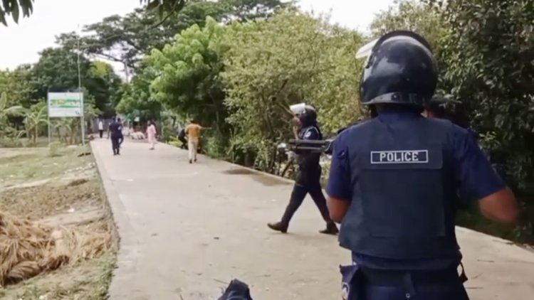 মুন্সীগঞ্জে দুই চেয়ারম্যান প্রার্থীর সমর্থকদের মধ্যে গোলাগুলি