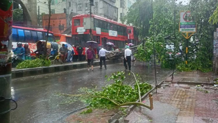 ঢাকায় মঙ্গলবারও কি রিমালের প্রভাব থাকবে?