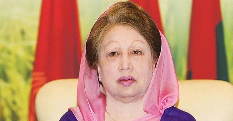 মানহানির পাঁচ মামলায় খালাস পেলেন খালেদা জিয়া