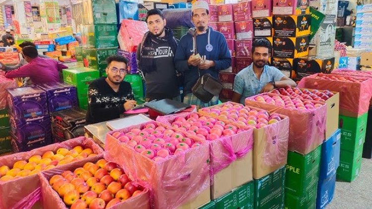 বেকায়দায় বাদামতলীর আড়তদাররা