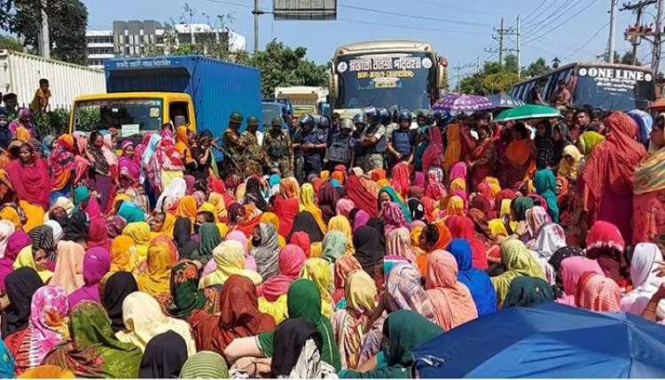 আশুলিয়ায় আজও পোশাক শ্রমিকদের মহাসড়ক অবরোধ, যানজট