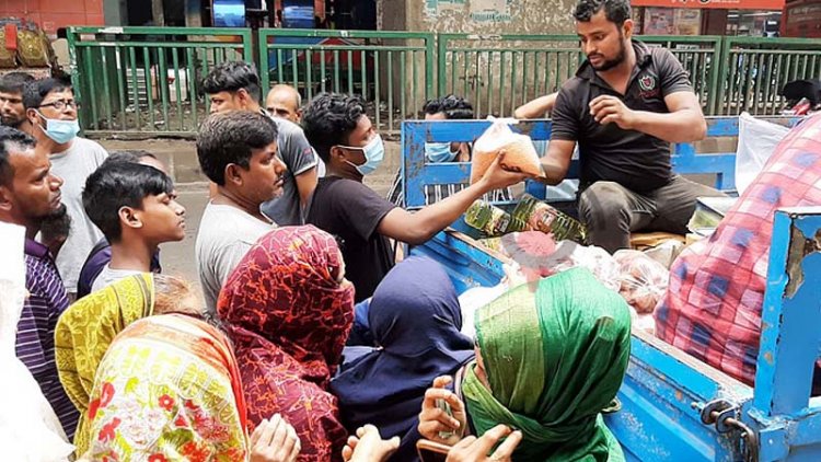 ১ জানুয়ারি থেকে স্মার্ট কার্ডেই মিলবে টিসিবির পণ্য