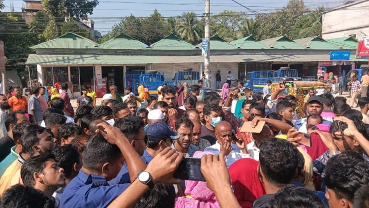 গাজীপুরে দুই কারখানা শ্রমিকদের মহাসড়ক অবরোধ প্রত্যাহার