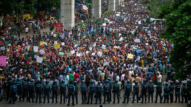 ছাত্র-জনতার ওপর হামলা ও হত্যা ,গ্রেফতারের ঝুঁকিতে আরো ৮৯ পুলিশ কর্মকর্তা