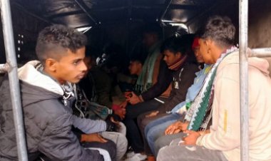 খেজুরের রস খেয়ে জয় বাংলা স্লোগান, আটক ১৫