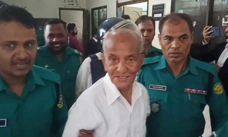 কাফরুল থানার মামলায় গ্রেপ্তার কামাল আহমেদ মজুমদার