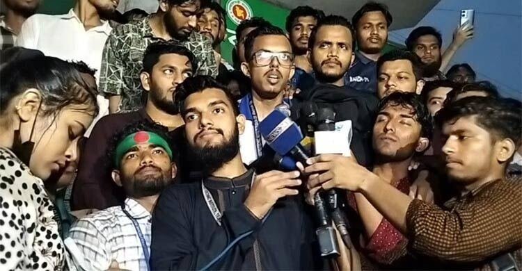 শিক্ষা উপদেষ্টার সঙ্গে বৈঠকে পলিটেকনিক শিক্ষার্থীরা
