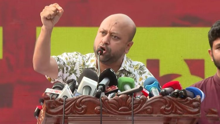 ‘আ. লীগের ব্যাপারে সিদ্ধান্ত সুশীল উপদেষ্টা, শাশুড়ি, দিল্লীর কথায় হবে না’- ব্যারিস্টার ফুয়াদ