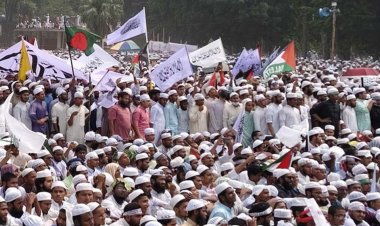 হাসিনার মতো ভুল করবেন না, ড. ইউনূসকে সতর্কবার্তা হেফাজতের