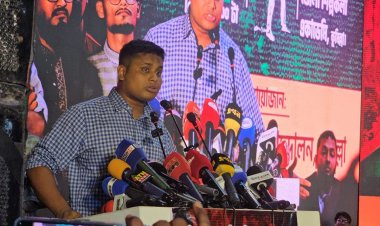 আ.লীগের কার্যক্রম নিষিদ্ধ হলেও তাদের অর্থব্যবস্থা ধরাছোঁয়ার বাইরে- হাসনাত আব্দুল্লাহ