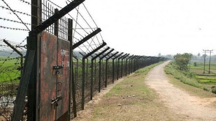 দুই বাংলাদেশিকে ধরার বদলে দুই ভারতীয়কে আটক করল গ্রামবাসী