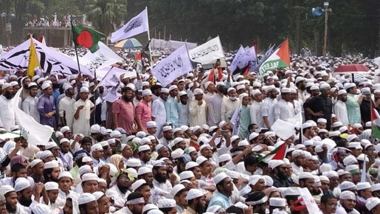 হাসিনার মতো ভুল করবেন না, ড. ইউনূসকে সতর্কবার্তা হেফাজতের