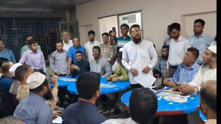 কালাকানুন ও অভিন্ন নিয়োগবিধি প্রণয়নের প্রতিবাদে উত্তাল সচিবালয়