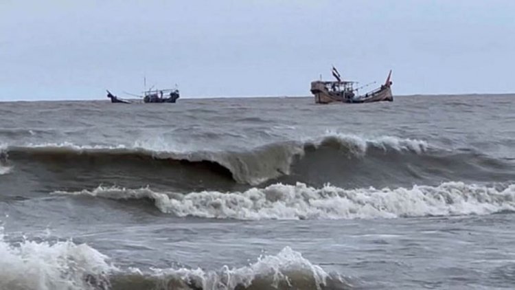 মঙ্গলবারের মধ্যে লঘুচাপের আভাস, যেসব অঞ্চলে হতে পারে বৃষ্টি