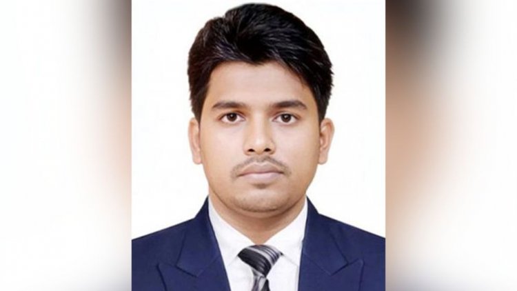 উপদেষ্টা আসিফের সাবেক এপিএস মোয়াজ্জেমের দেশত্যাগে নিষেধাজ্ঞা