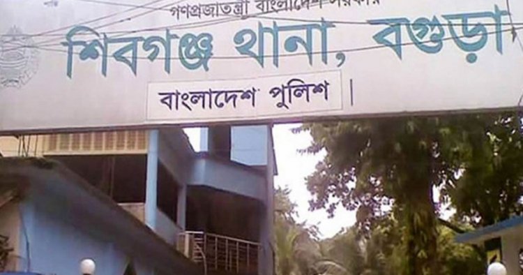 ওভারব্রিজের পাশে মহাসড়ক পার হওয়ার সময় প্রাণ গেল দাদি-নাতির