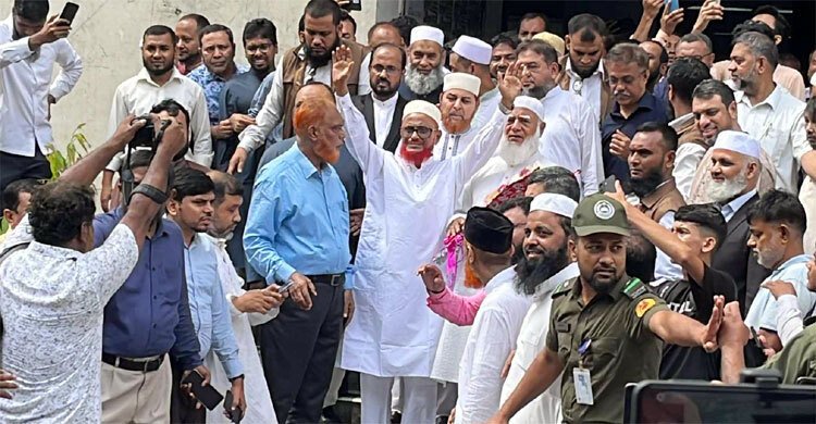 মুক্তির পর যা বলছেন জামায়াত নেতা আজহারুল ইসলাম