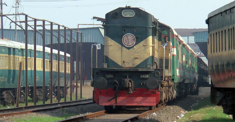  সব আন্তঃনগর ট্রেনের সাপ্তাহিক ছুটি বাতিল