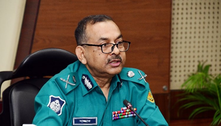 মব ঠেকাতে ব্যর্থ হলে পুলিশ সদস্যদের বিরুদ্ধে ব্যবস্থা: ডিএমপি কমিশনার