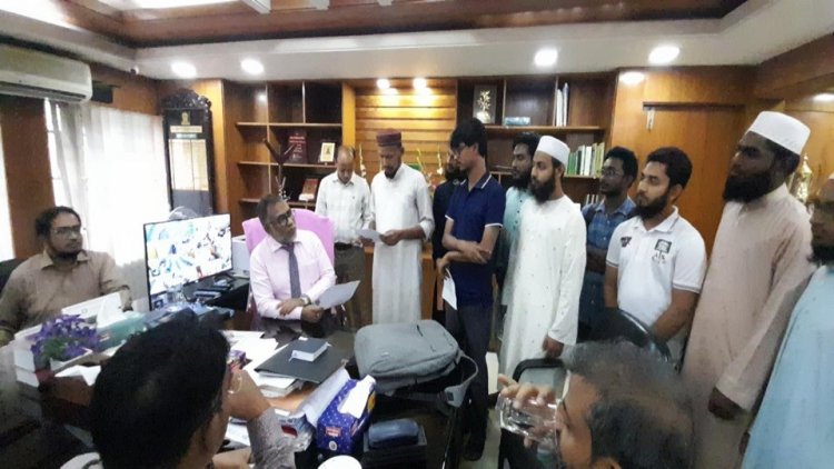 ইকসু গঠনসহ ১০ দাবিতে ছাত্র আন্দোলনের স্মারকলিপি