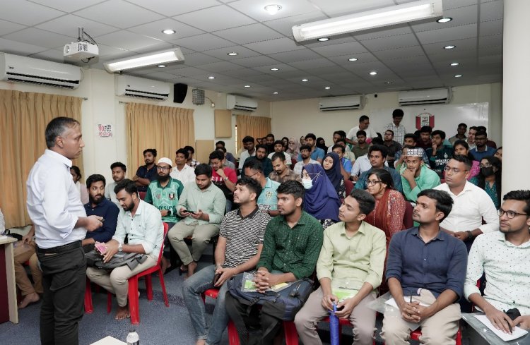 পাবনা বিজ্ঞান ও প্রযুক্তি বিশ্ববিদ্যালয়ে শিক্ষকদের সেমিনার অনুষ্ঠিত