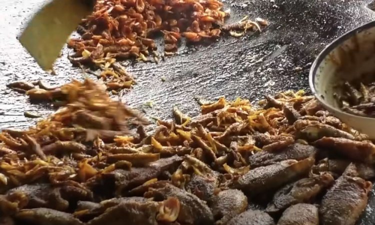 ‘ভাত খাবে কম, মাছ খাবে বেশি’