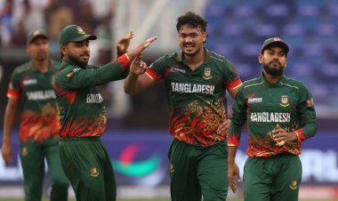 তাসকিন-তানজিমে বিধ্বস্ত শ্রীলঙ্কা, কলম্বোতে শুরুতেই টাইগারদের দাপট