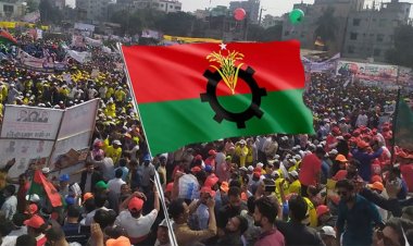 রাজনীতির এক জটিল সমীকরণে দেশ, কান্ডারি বিএনপি