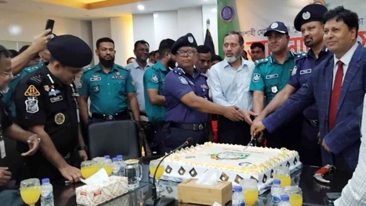 পোড়া ক্ষতকে শক্তিতে রূপান্তর করে ঘুরে দাঁড়ানোর চেষ্টা আরএমপির