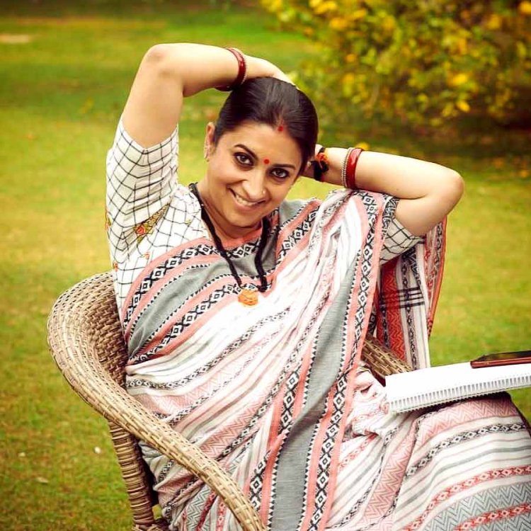 স্মৃতি ইরানিকে নিয়ে বেফাঁস মন্তব্য, তোপের মুখে রাম কাপুর