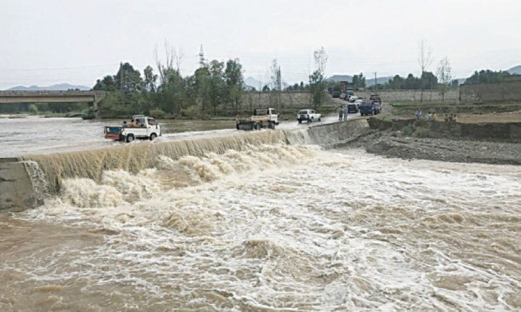 পাকিস্তানে বৃষ্টি-বন্যায় ১৯ জনের প্রাণহানি