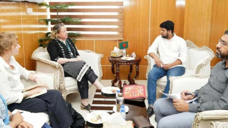 তথ্য উপদেষ্টার সঙ্গে ইউনেস্কোর বাংলাদেশ সাক্ষাৎ