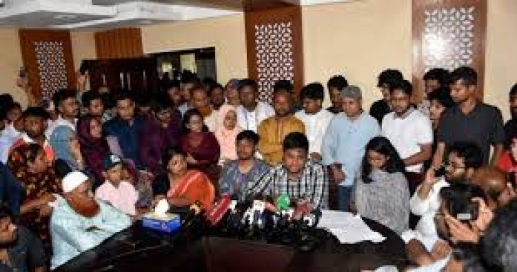 কোনো কোনো রাজনীতিবিদ আ.লীগের ভোটের আশায় ৩২ নম্বর ভাঙাকে ‘মব’ বলছেন