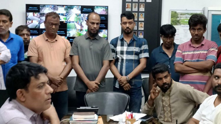 জুলাই গণঅভ্যুত্থানে হামলার মামলায় রাবির ৩ কর্মকর্তা গ্রেফতার