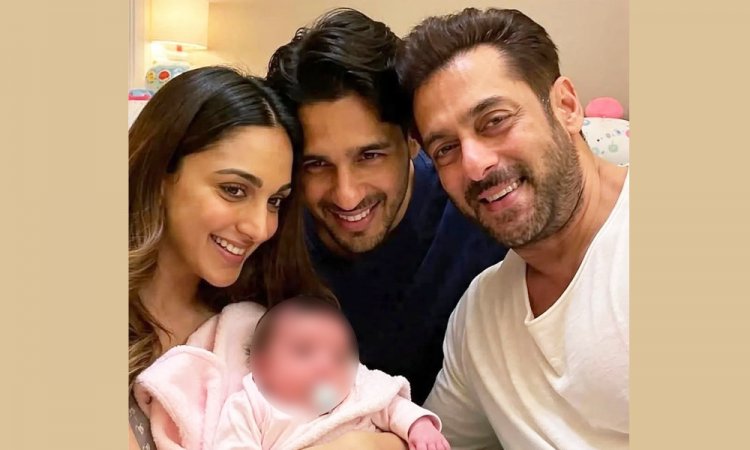 সিদ্ধার্থ-কিয়ারার সন্তানের সঙ্গে সালমান খান, যে ছবি এখন আলোচনায়