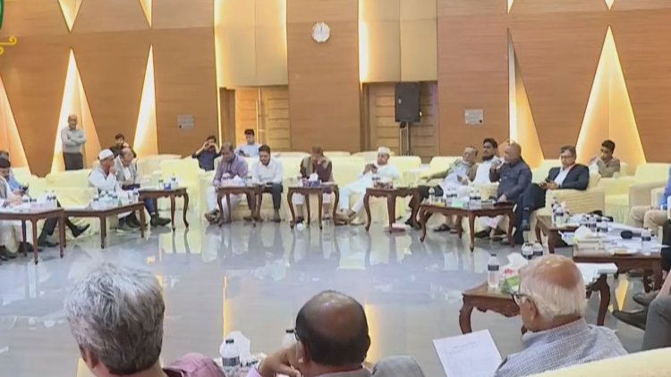 ঐকমত্যের বৈঠক থেকে তিন দলের ‘ওয়াকআউট’