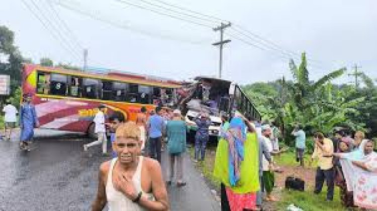 ফরিদপুরে বাস দুর্ঘটনায় নিহত ৩