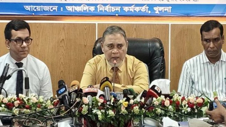 নির্বাচনে অস্ত্রের চেয়েও ভয়াবহ হতে পারে ‘এআই’: সিইসি