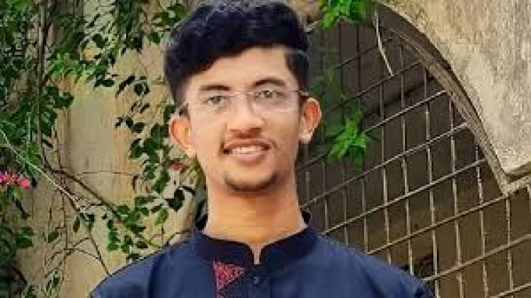রিয়াদের বাড্ডার বাসা থেকে প্রায় তিন লাখ টাকা উদ্ধার